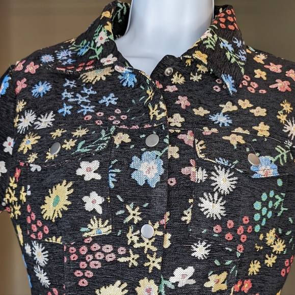 Storia Embroidered Mini Dress Black and Floral - Picture 8 of 9